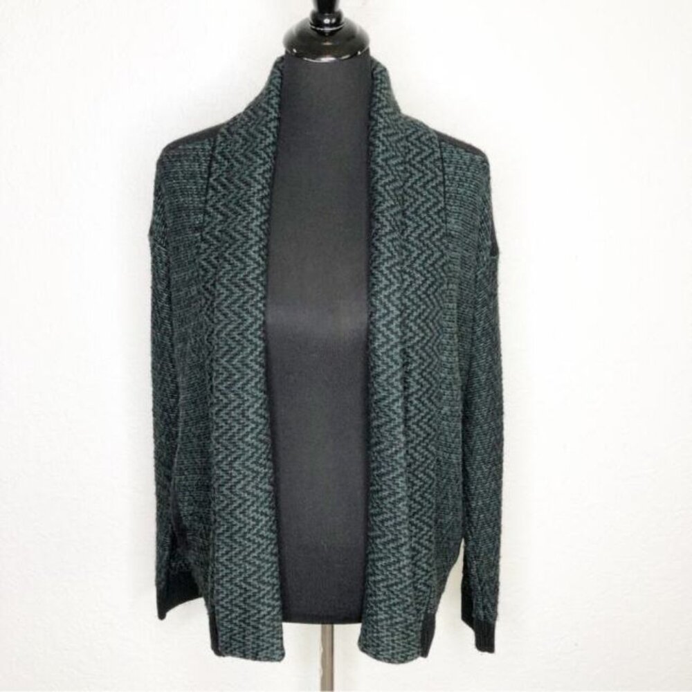 Cabi Fireside Cardigan #3015 Medium